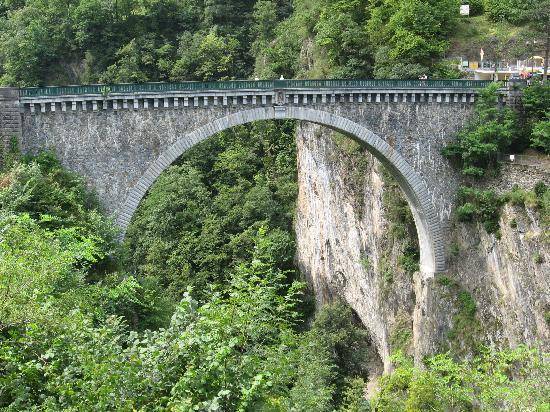 Pont Napoléon (Luz-Saint-Sauveur)
