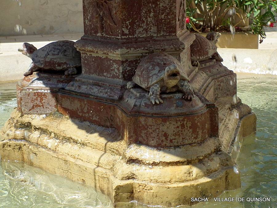 Village des Tortues de Gonfaron